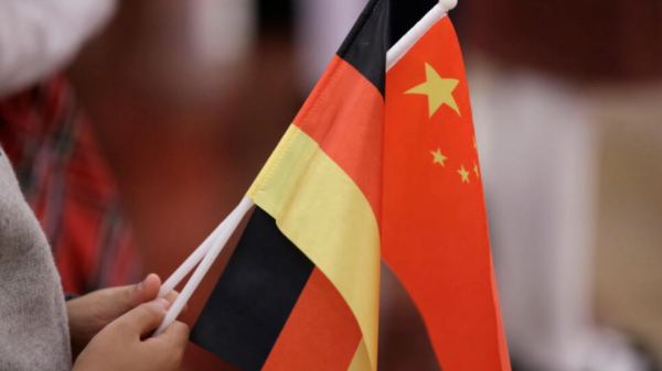 德国首个“中国战略” ？ 德外长推文下众网友评论“亮了”_副本.png