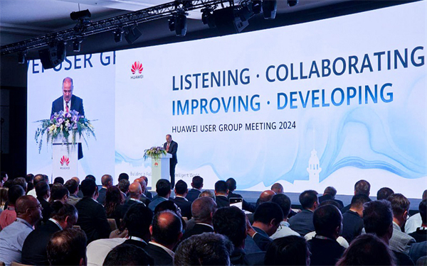 Huawei Hosts Its 16th User Group Meeting in Türkiye1.jpg