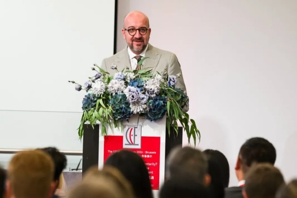 Shaping the future6.jpg